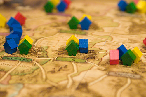 Board Game: Creative Commons. Some Rights Reserved. Photo by vizzzual.com