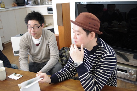 「いえつく」メンバーの三谷健太郎さん（左）と水野義人さん（右）