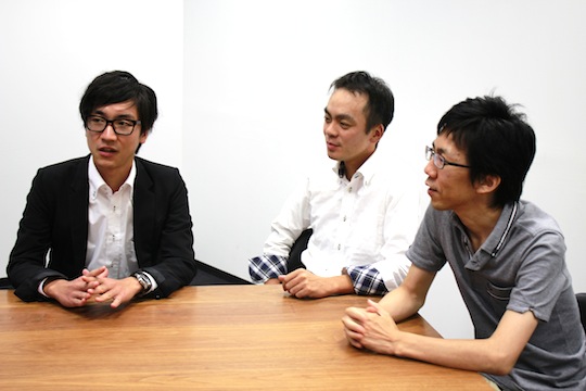 左からブラザー工業ブランドコミュニケーション部の桃井さん、西口さん、伊藤さん