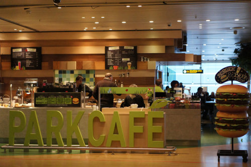 「Airport Park」に併設されているカフェスペース「PARK CAFE」