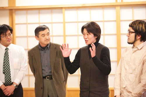 右から2番目が北里さん。 (c) Ryo Shimomura