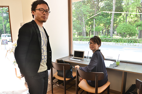 塩山諒さん（左）と、田川香絵さん（右）(C)NaraYuko